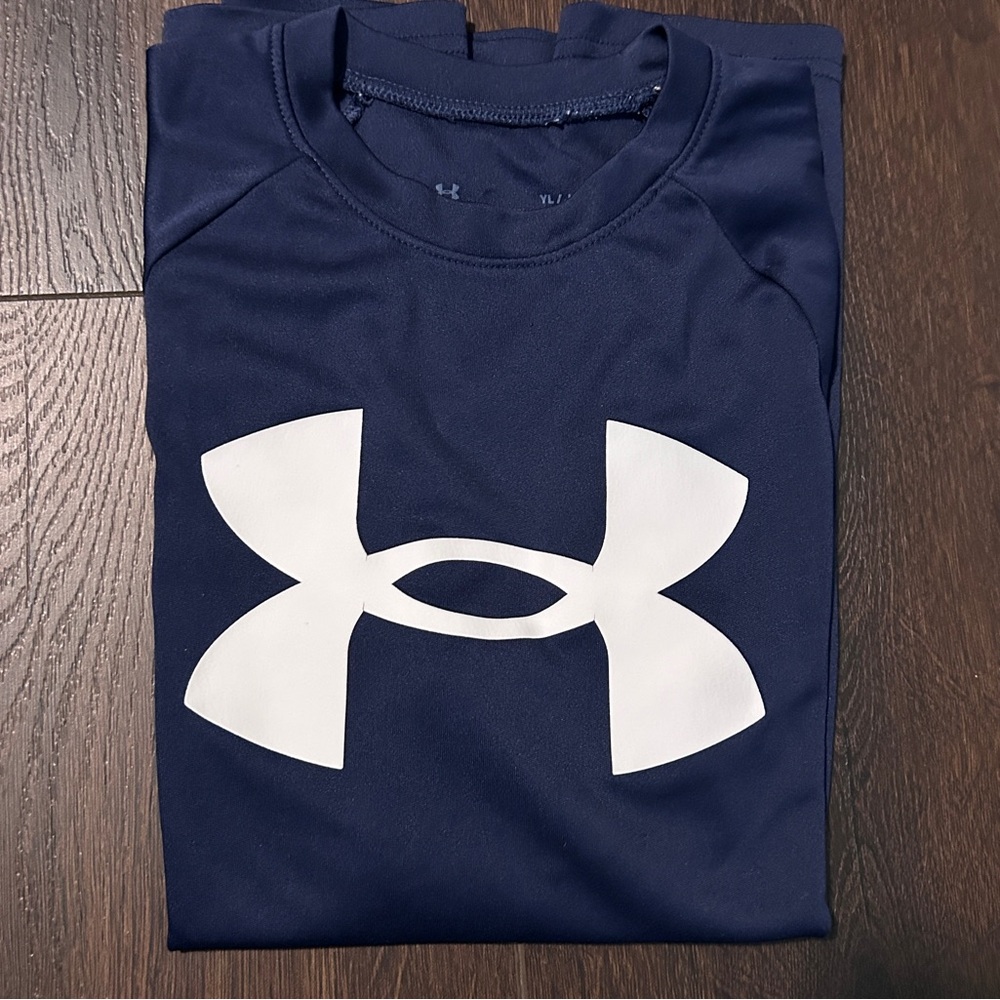 Under Armour Boy’s Navy T-shirt